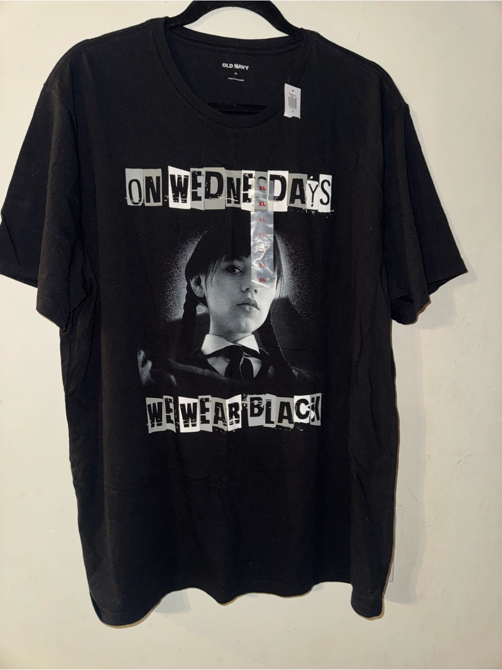 ‼️SALE‼️ Old Navy Short Sleeve Tee Wednesdays We Wear Black' - Picture 2 of 5
